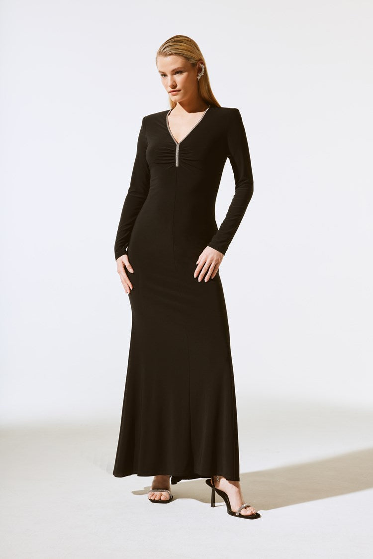 JOSEPH RIBKOFF SILKY KNIT TRUMPET GOWN – The Apple Tree