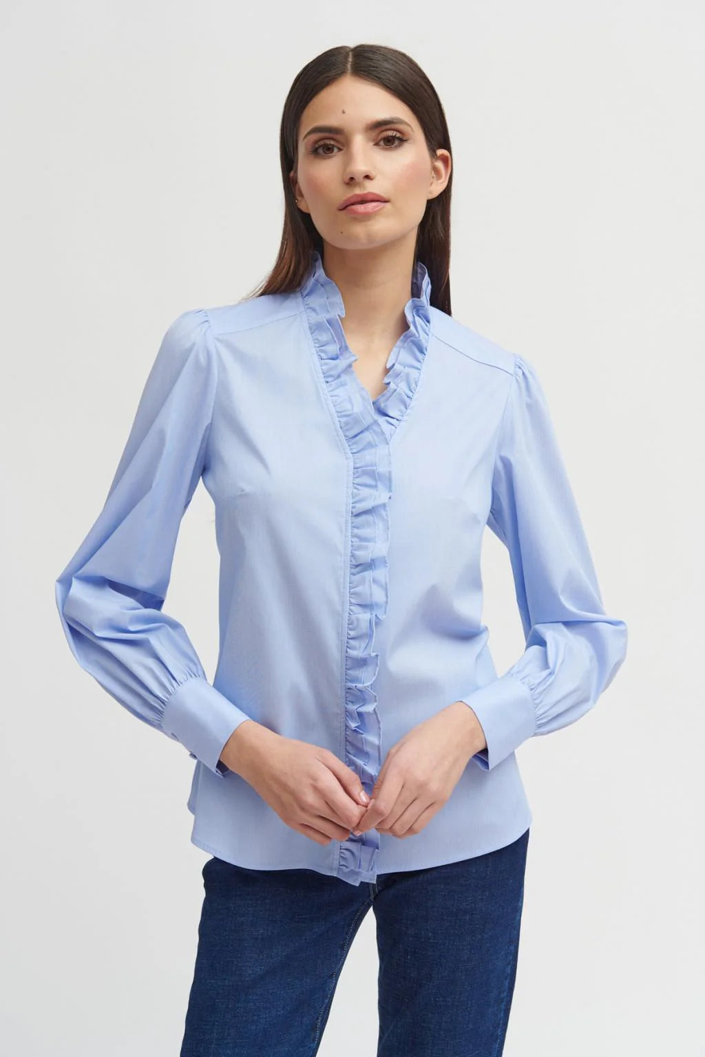 TINTA AND BARILOCHE CELESTE RUFFLE FRONT BLOUSE – The Apple Tree